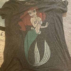 Little mermaid graphic tee sized medium